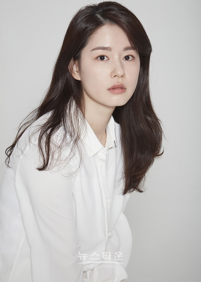 [사진: 배우 김주현 프로필 / 제공: 후시크리에이티브] / 고득용기자 ⓒ뉴스타운
