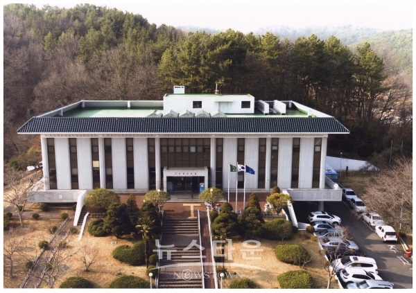 진주 연암도서관