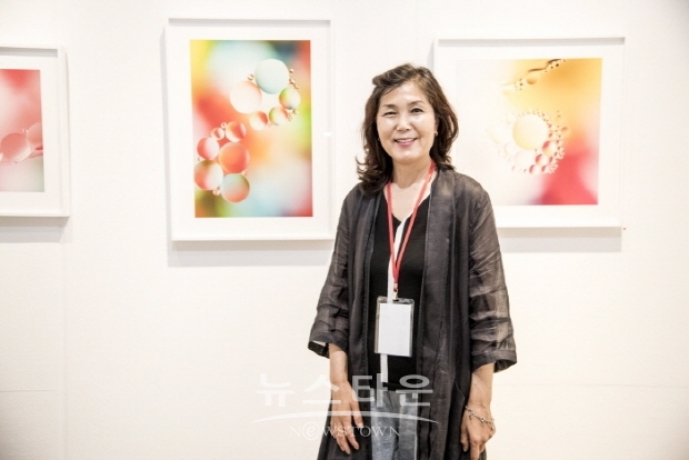 강향옥 사진작가의 ‘5월의 왈츠’(김한정 기자)
