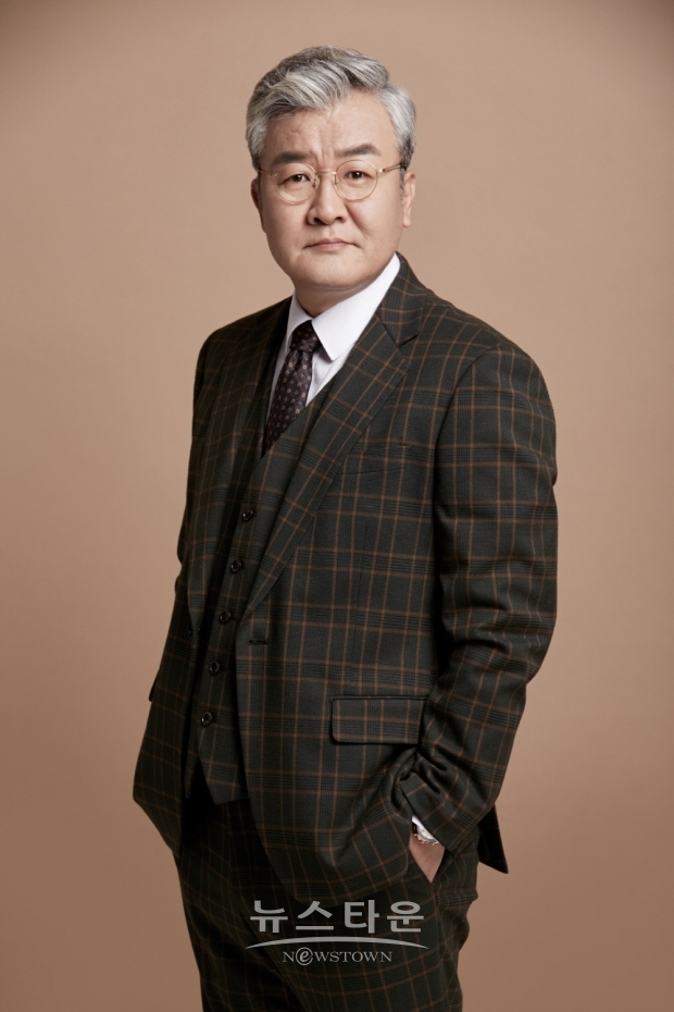 배우 손종학, ‘악의 꽃’ 통해 이준기+문채원과 연기 호흡! 안방 기대 만발 / 고득용기자 ⓒ뉴스타운