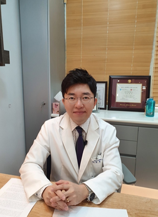 (사진: 동탄역 노블피부과의원 김영태 원장(피부과전문의))