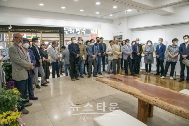 석천 허필호 작가 ‘부적의 조형화, 도예, 회화의 세계, 남도 추사의 맥’전(김한정 기자)