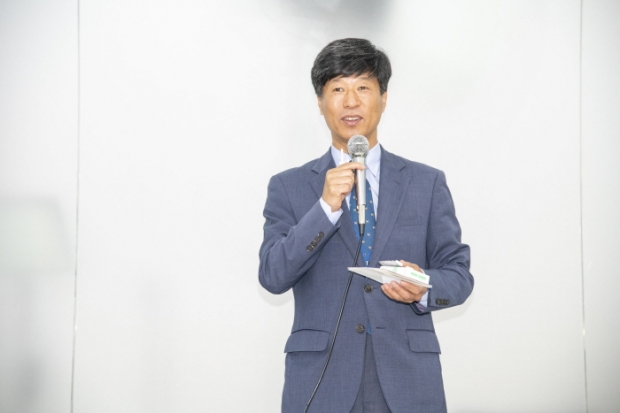 중소기업인 코로나 19 극복을 위한 ‘세계무역교류센터’ 개막식(김한정 기자)