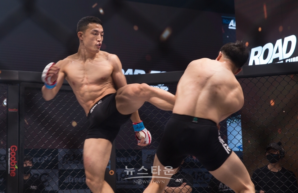 ARC 002 (ROAD FC X 아프리카TV) / 고득용기자 ⓒ뉴스타운