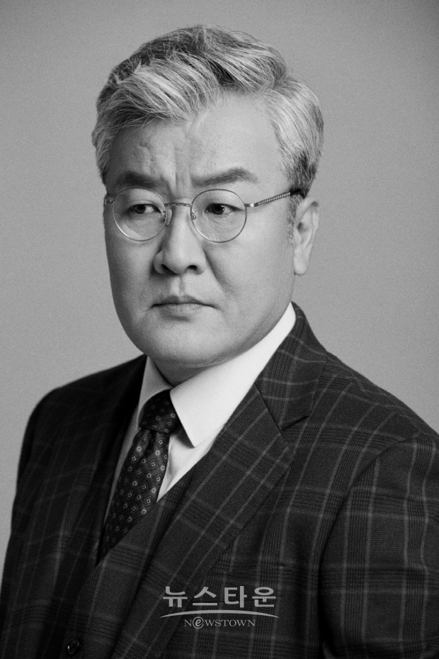 JTBC ‘언더커버’ 손종학 출연, 김현주와 연기호흡…믿고보는 명품연기 향연 / 고득용기자 dukyong15@naver.com ⓒ뉴스타운