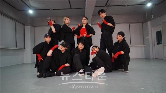 2020 HHI KOREA ADULT SIDE WINNER - B.D.O (백석예술대학교 실용댄스과)박재아 봉지연 박찬미 전상인 심하늘 이지혜 정수아 양세희 강혜지 / 2020 NFC in 성남 / 고득용기자 dukyong15@naver.com ⓒ뉴스타운