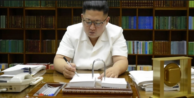 조선중앙통신 보도에 따르면, 호우로 약 4만 헥타르의 농지 외, 주택 1만 6천 채 이상에 붕괴나 침수의 피해가 있었다. 또 도로와 철도가 끊겼고, 발전소 댐도 붕괴된 것으로 알려졌다.