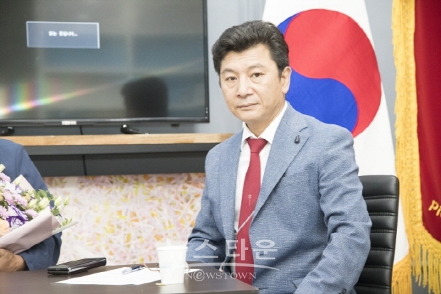 제42회 이승근 Art Story(김한정 기자)