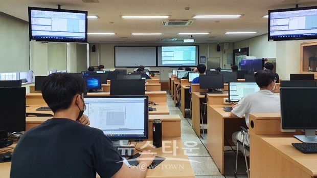 전자디스플레이공학부 여름 몰입학기