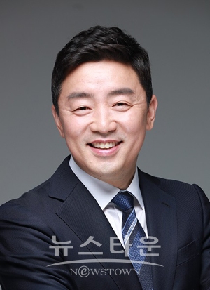 강훈식 국회의원(더불어민주당 충남아산을)