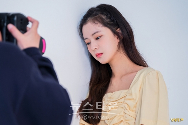 ‘심야카페’ 주연 김인이, 프로필 촬영 비하인드…’개성 甲’ 마스크로 눈도장 쾅!