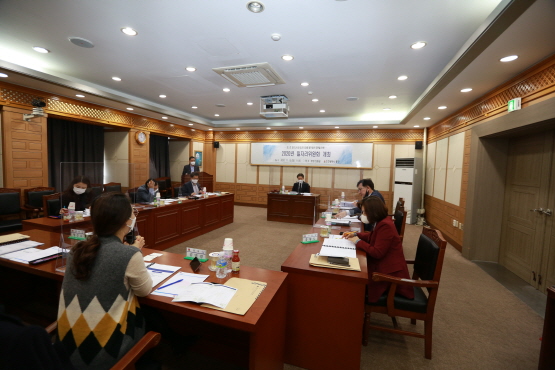 포스트 코로나 일자리사업 논의