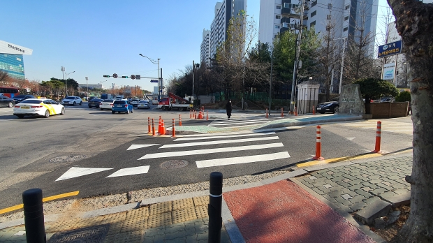 도로 개선사업 완료된 충선사거리