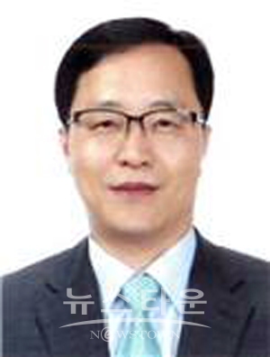 이필영 충청남도 신임 행정부지사