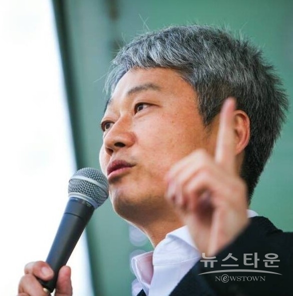 사진 : 김근식 페이스북에서