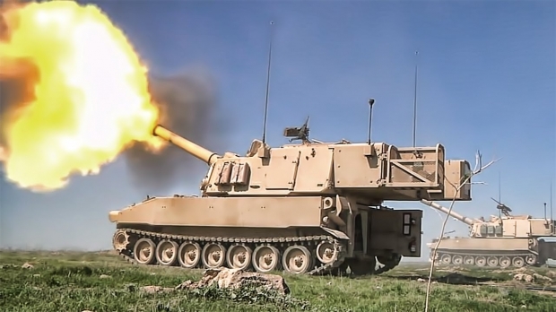 팔라딘 자주포(M109A6).