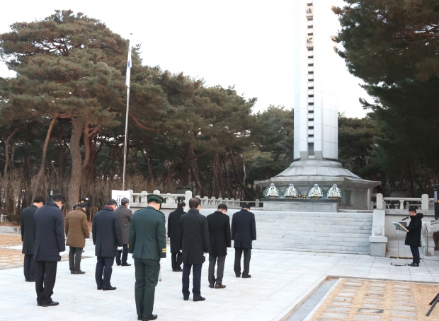2021년 1월 신년충혼탑참배 모습