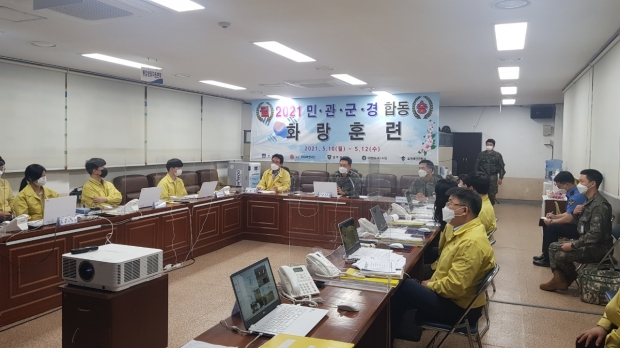 경주시는 이달 10일부터 12일까지 지역단위 종합훈련인 화랑훈련을 실시했다