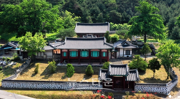 청양향교(충남도 기념물 제133호)