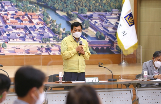 주낙영 경주시장이 당부의 말을 전하고 있다