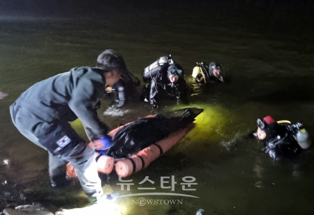 송악저수지 제방 인근에서 실종자 발견, 인양
