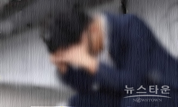 이러한 상황 속에서 빚을 내는 청년에게 “대출 규제 강화는 구매력을 떨어뜨리는 아이러니컬한 구도를 낳는다. 월세고 주식이고 다 오른 반면 월급은 늘지 않는 이상 더 많은 빚을 지고 싶다. 왜 정부는 이 사실을 모르는지 이해할 수 없다”는 청년들의 불만은 그칠 줄 모른다.