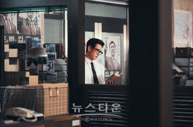 영화 '킹메이커'의 그림자, 이선균