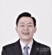 이재준 전 수원시 제2부시장.