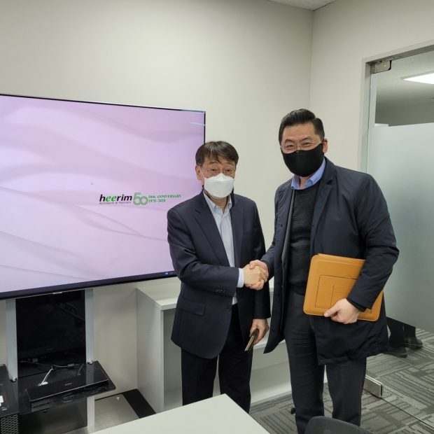 유엔참전국문화교류연맹은 복지주택 공급을 위해 업무협약을 체결했다.