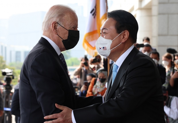 백악관은 윤석열 한국 정부가 국제적인 역할 확대에 매우 집중하고 있는 것을 바이든 정부가 환영한다”며, “어떤 분야에서건 한국과의 협력을 매우 가치 있게 생각한다”고 말했다./ 사진 : 대통령실 홈피 캡처