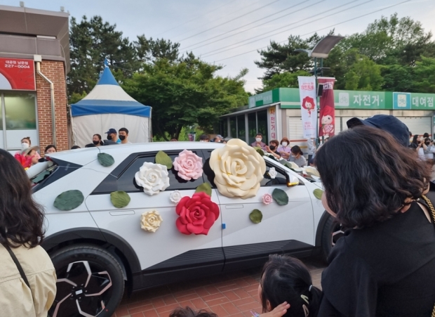 로즈밸리 카퍼레이드가 펼쳐지는 울산대공원 '장미원'