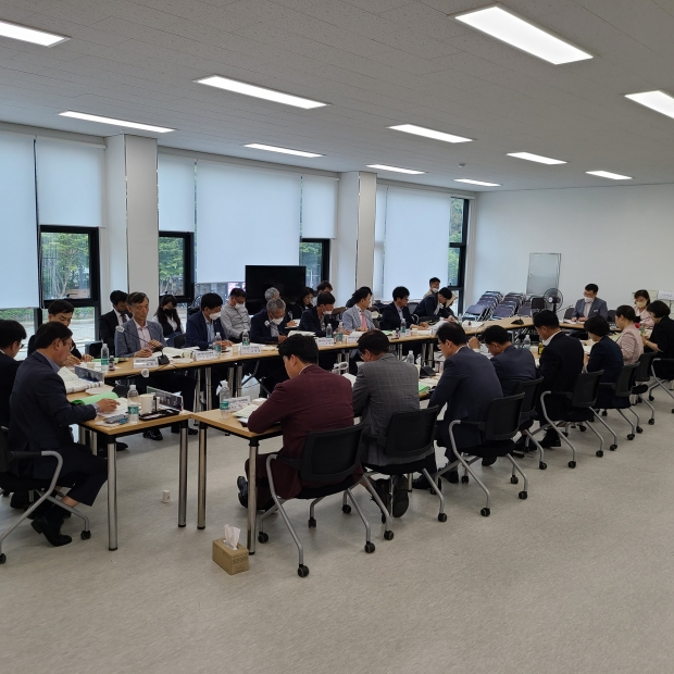 인수위에 시정계획 및 공약실천계획 보고