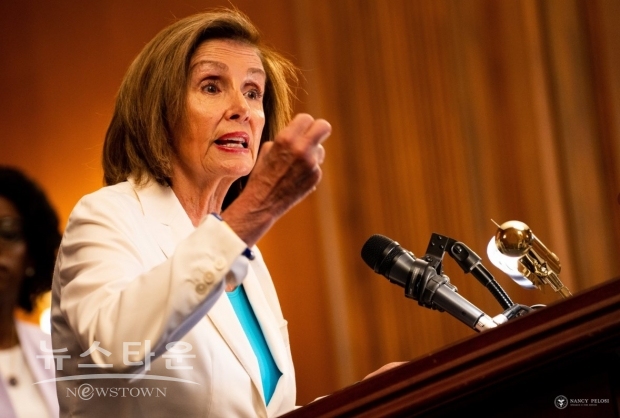 낸시 펠로시-Nancy Pellosi 미국 하원의장 / 사진 : 펠로시 공식 트위터