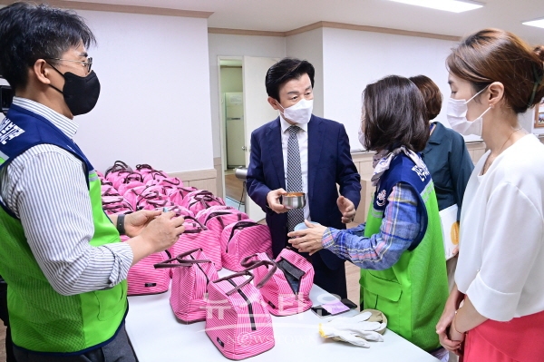 조규일 진주시장, 평거종합사회복지관·자비의 집 방문