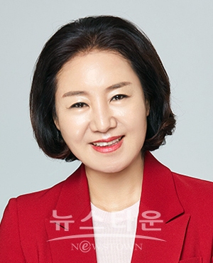 김해시의회 이미애 의원(민의힘 비례대표)