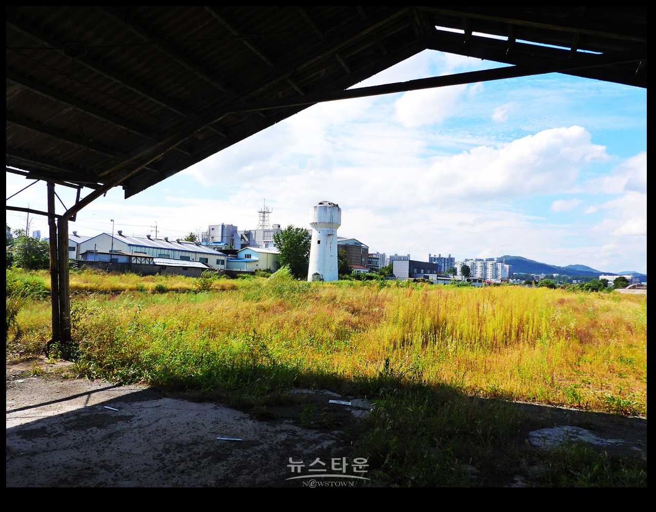 원주시 학성동 옛 원주역내 급수탑