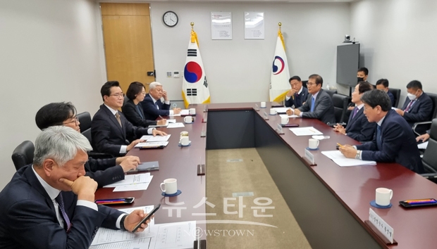전국농어촌지역군수협의회 회장단-농림축산식품부 장관 간담회