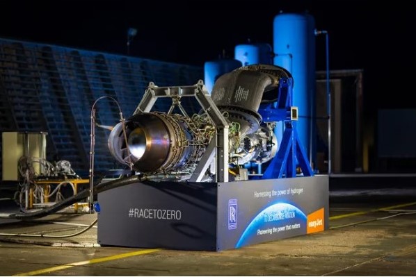 롤스로이스의 AE 2100-A 수소연료 엔진(hydrogen-powered engine) / 사진 : 롤스로이스