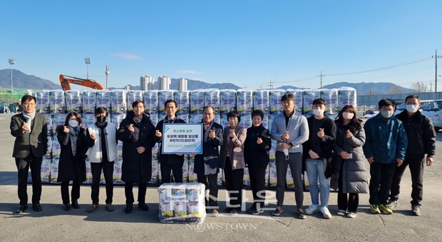재활용 화장지 전달식