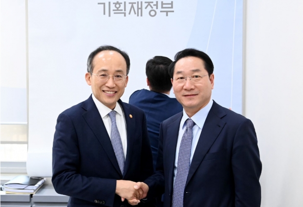 건의사진(11.8. 기재부 부총리 면담)