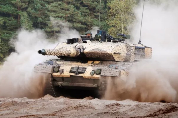 독일제 주력 전차인 레오파르트2 (Germany main battle tank, Leopard2) / 사진 : 밀리터리리크