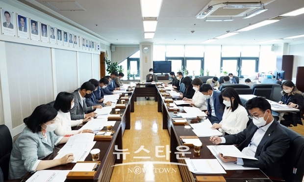 아산시의회 의원회의