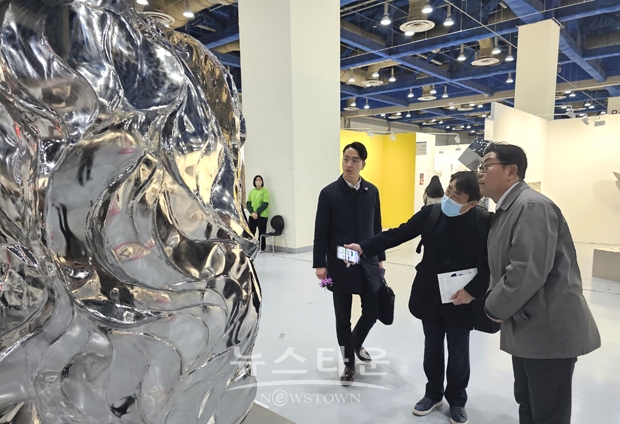 ‘제12회 서울국제조각페스타 2023’ 전시장