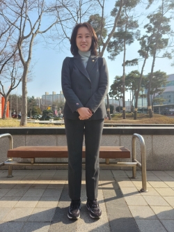 기자회견을 마친 조미선 오산시의원