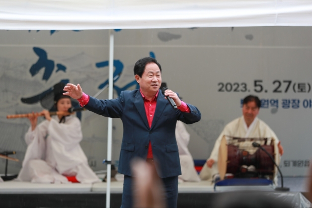 퇴계원산대놀이 축제’에 참석한 주광덕 남양주시장