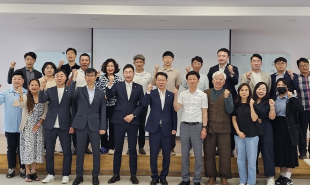 포항 영일만 관광특구 협의회는 12일 하반기 포항 영일만 관광특구 지역관광 활성화를 위한 월례회를 개최했다.
