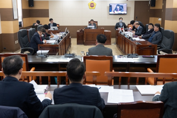 산업위 행정사무감사