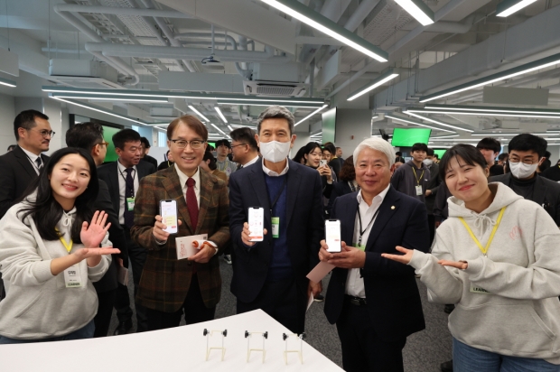 수료생들이 개발한 앱 쇼케이스 투어
