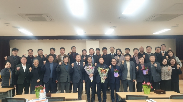경주 화랑마을이 이용객 유치와 홍보 활성화를 위해 지역 내 중·고등학교장을 초청해 팸투어를 13일 실시하고 있다