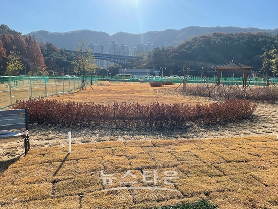 창원시는 가포파크골프장을 2월 21일부터 3월 20일까지 한시적으로 시범 운영한다(사진=창원시)
